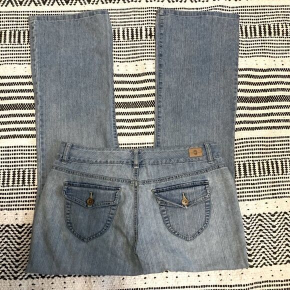 Bandolino Boot cut jeans Size 12 - Picture 5 of 6